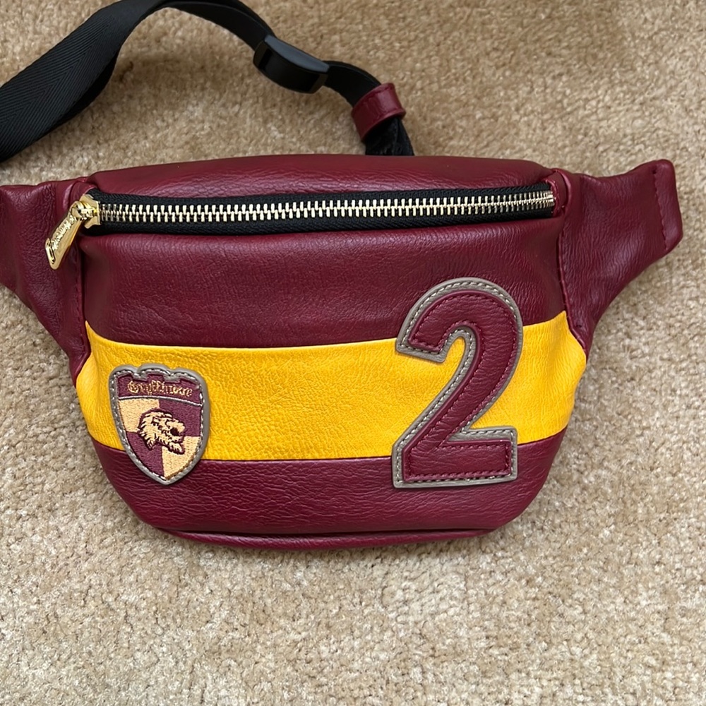 Loungefly Quidditch Uniform Ron Weasley Harry Potter Belt Hip Bag